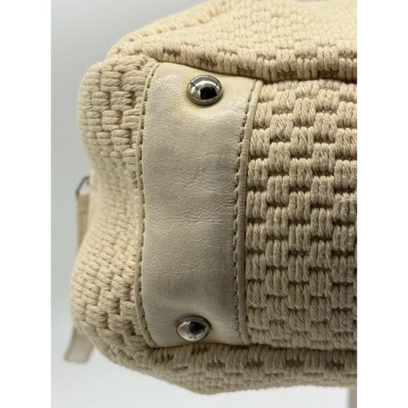 VINTAGE Chanel LAX Crochet Bowler Bag*LAMBSKIN TRIM*beautiful bag! BARGAIN DEAL - Picture 9 of 16